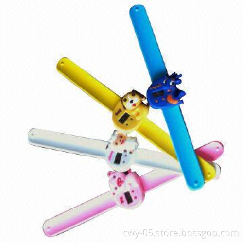 Newest fashionable silicone animal design watch